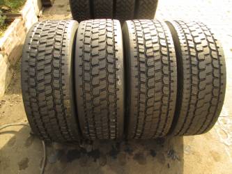 Opony używane 295/60R22,5 BIEŻNIKOWANA WZÓR MICHELIN XW4S