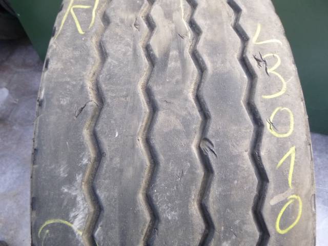 Opona używana 385/65R22,5 Ovation VI-022