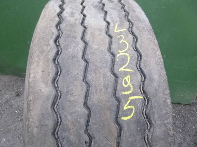 Opona używana 385/65R22,5 Pirelli ITINERIS T