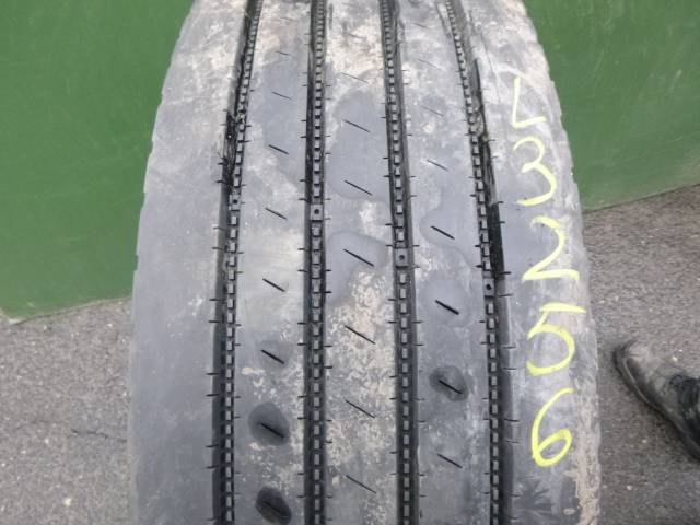 Opona używana 315/70R22,5 ROADX RH621