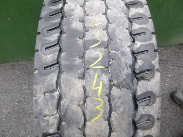 Opona używana 295/60R22,5 Sava ORJAK 5