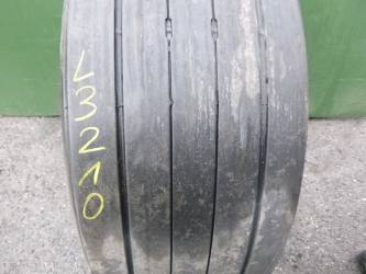 Opona używana 385/55R22,5 Pirelli ST01