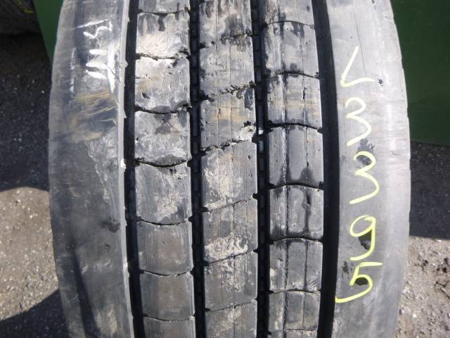 Opona używana 385/55R22,5 Falken RI151