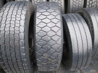 Opona używana 315/70R22.5 Dunlop BIEZNIKOWANA