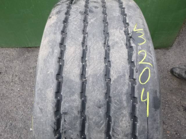 Opona używana 385/65R22,5 Michelin BIEŻNIKOWANA