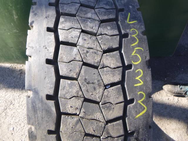 Opona używana 295/80R22,5 Bridgestone R-DRIVE 002