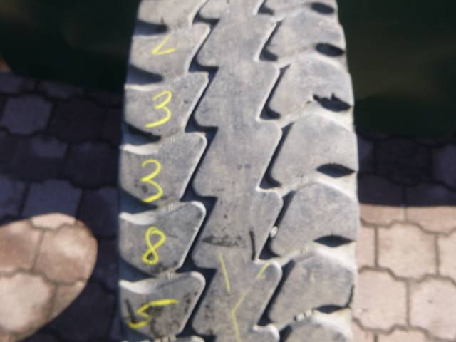 Opona używana 315/80R22,5 Lassa ENERGIA 7500