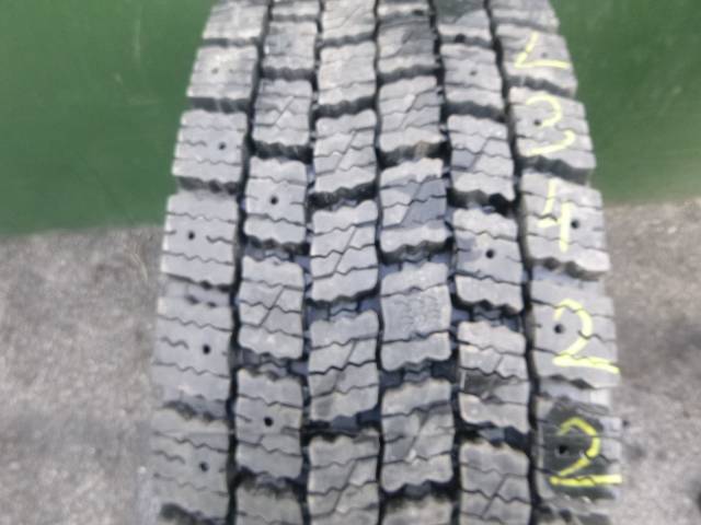Opona używana 315/70R22,5 Michelin BIEŻNIKOWANA