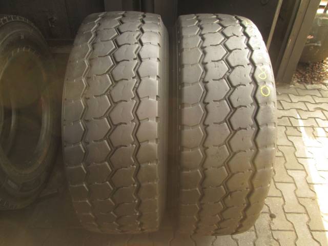 Opony używane 385/65R22,5 ARMSTRONG AOM