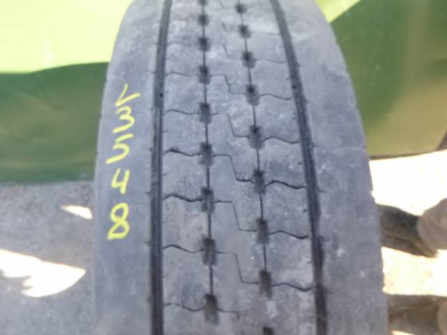 Opona używana 295/80R22,5 Dunlop SP346
