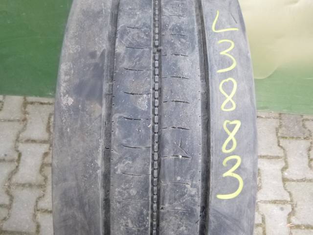 Opona używana 285/70R19,5 Bridgestone R-STEER 002