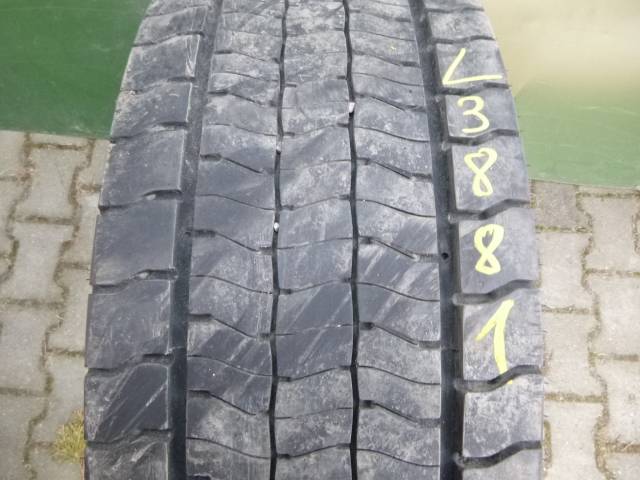 Opona używana 285/70R19,5 Goodyear RHDII