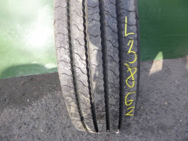 Opona używana 235/75R17,5 BFGOODRICH ROAD CONTROL T