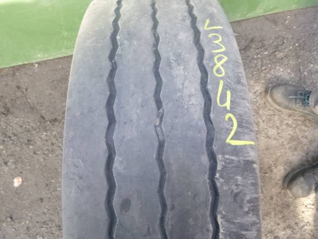 Opona używana 235/75R17,5 Barum BT200 ROAD