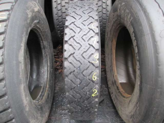 Opona używana 9R22.5 Dunlop SP304