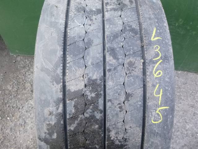 Opona używana 355/50R22,5 Hankook AL20W