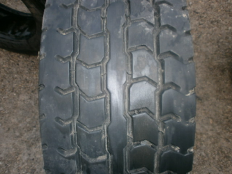 Opona używana 295/60R22.5 Dunlop D