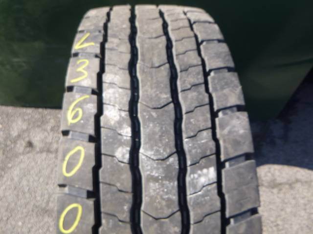 Opona używana 315/70R22,5 Continental BIEŻNIKOWANA
