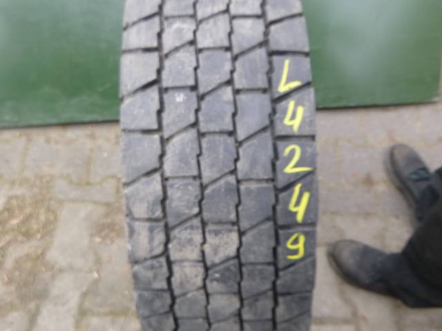 Opona używana 205/75R17,5 Goodyear RHD
