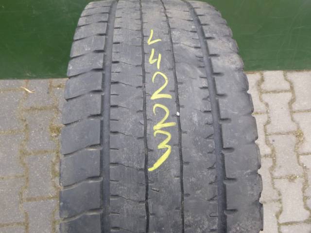 Opona używana 265/70R17,5 Goodyear RHDII
