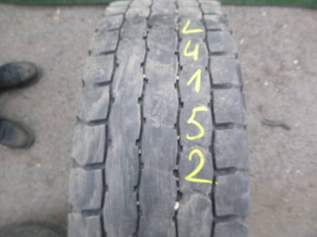 Opona używana 235/75R17,5 Kumho KRD02