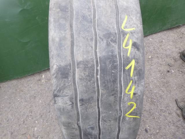 Opona używana 245/70R17,5 LEAO KLT200