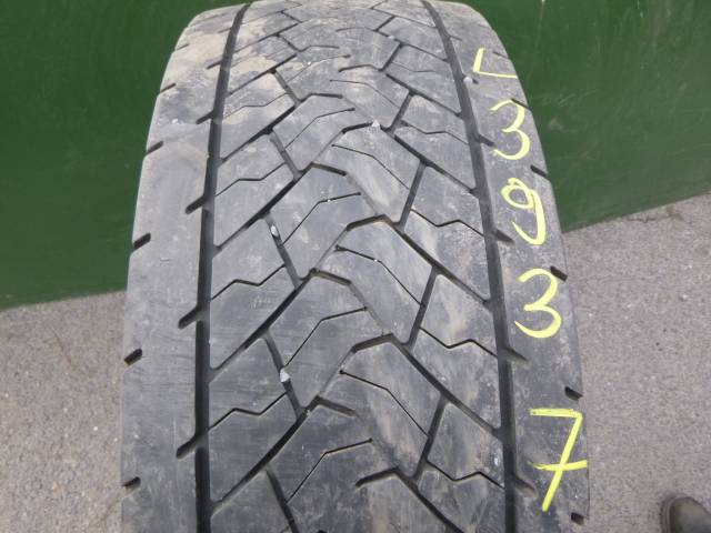 Opona używana 315/70R22,5 Goodyear KMAX D GEN-2
