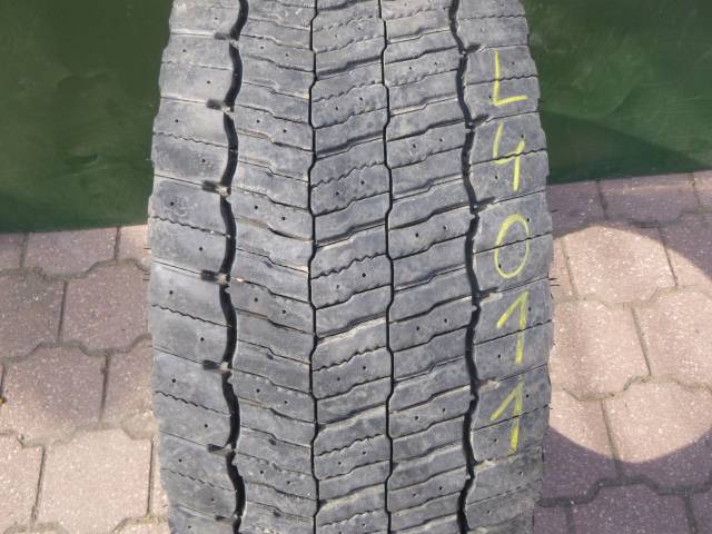 Opona używana 295/60R22,5 Michelin X-MULTI D REMIX