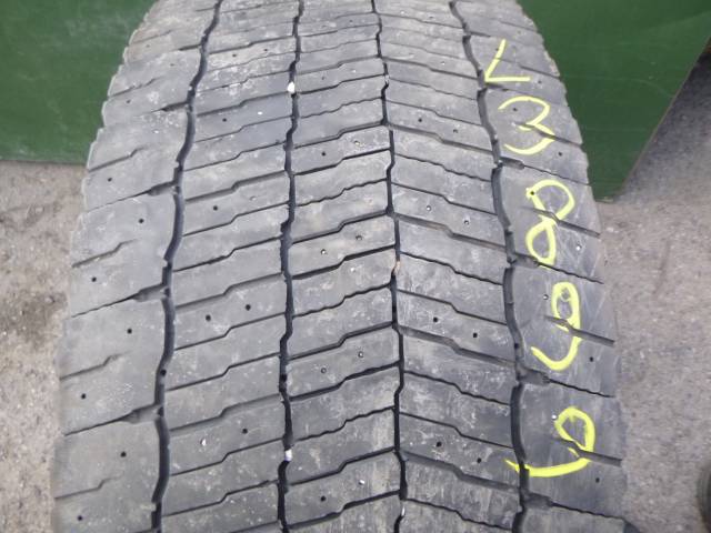 Opona używana 315/60R22,5 Michelin X-MULTI D REMIX