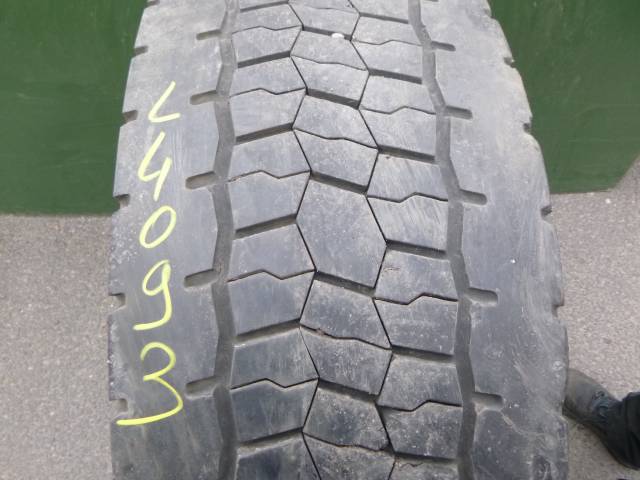 Opona używana 315/70R22,5 Bridgestone R-DRIVE 002