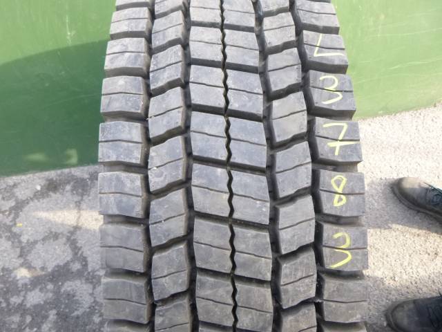 Opona używana 315/70R22,5 BOTO BT388