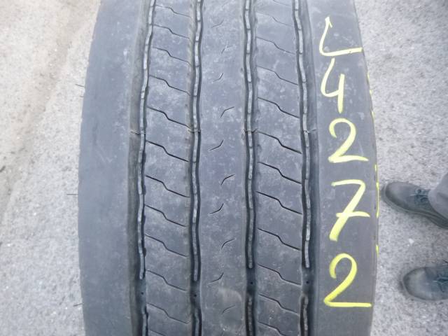 Opona używana 315/70R22,5 Pirelli ITINERIS S