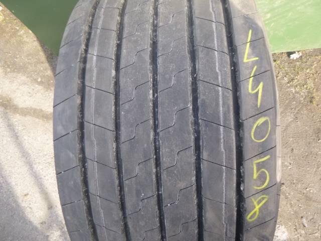 Opona używana 435/50R19,5 Goodyear KMAX T GEN-2