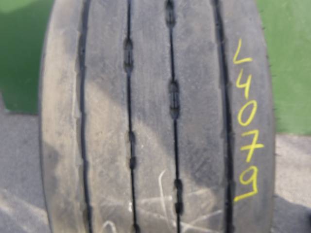 Opona używana 385/55R22,5 Michelin X-MULTI T2 REMIX
