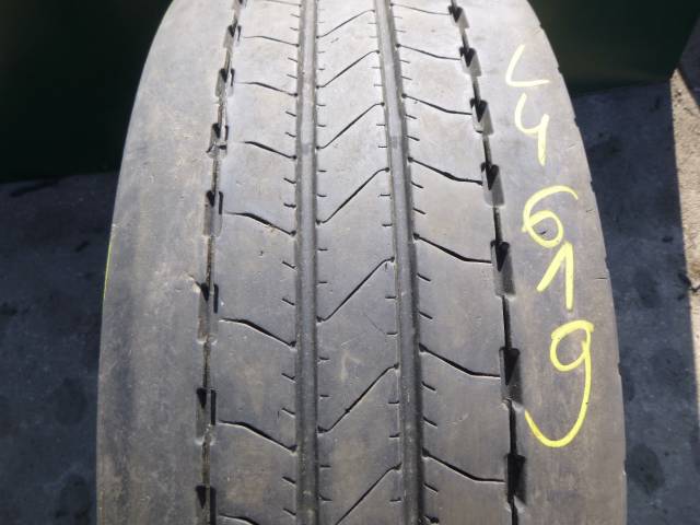 Opona używana 315/70R22,5 Goodyear FUELMAX S