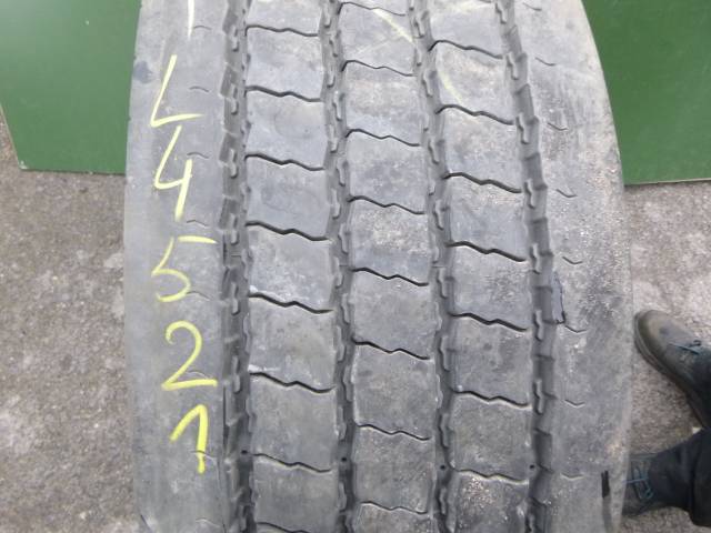 Opona używana 315/60R22,5 Pirelli FR01