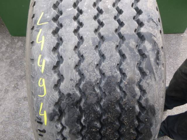 Opona używana 385/65R22,5 LEAO LLA18