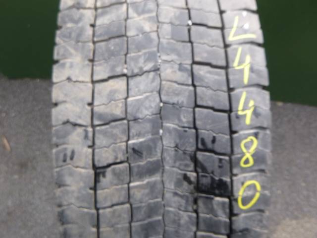 Opona używana 315/70R22,5 Pirelli TR01