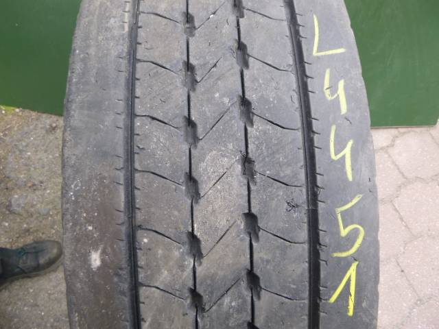 Opona używana 315/70R22,5 Goodyear KMAX S GEN-2