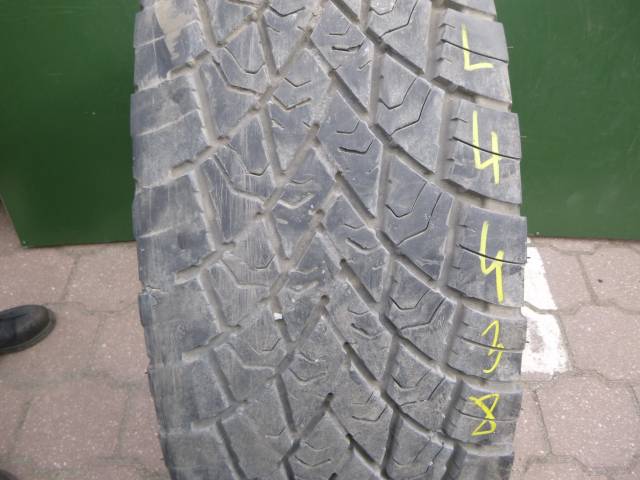 Opona używana 315/70R22,5 Goodyear ULTRA GRIP MAX D
