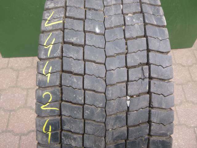 Opona używana 315/80R22,5 Pirelli TR01