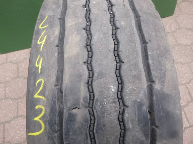 Opona używana 385/65R22,5 Bridgestone M-STEER 001