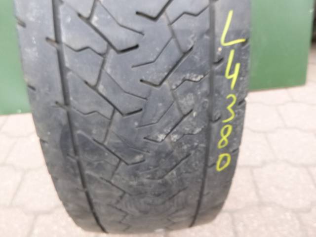 Opona używana 315/70R22,5 Goodyear KMAX D GEN-2