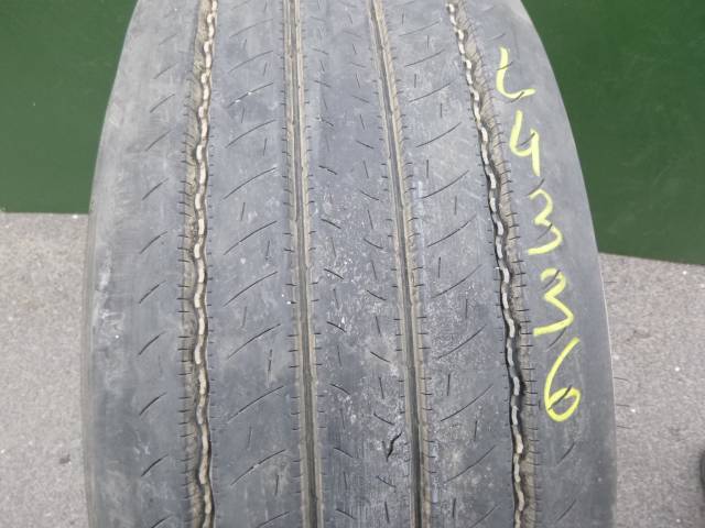 Opona używana 385/65R22,5 Pirelli FH01