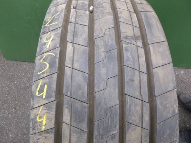 Opona używana 385/65R22,5 Goodyear KMAX T GEN-2
