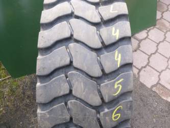 Opona używana 315/80R22,5 Firestone FIRESTONE FD833