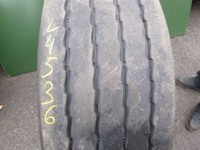 Opona używana 385/65R22,5 Michelin X-MULTI T REMIX