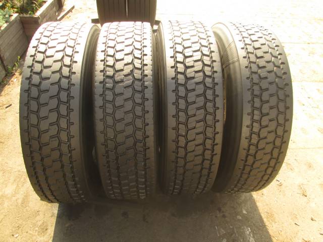 Opony używane 315/80R22,5 BIEŻNIKOWANA WZÓR MICHELIN XW4S
