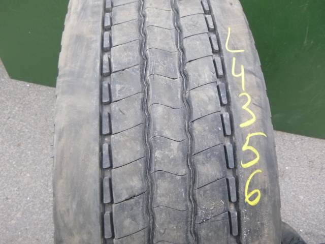 Opona używana 315/80R22,5 BFGOODRICH ROAD CONTROL S
