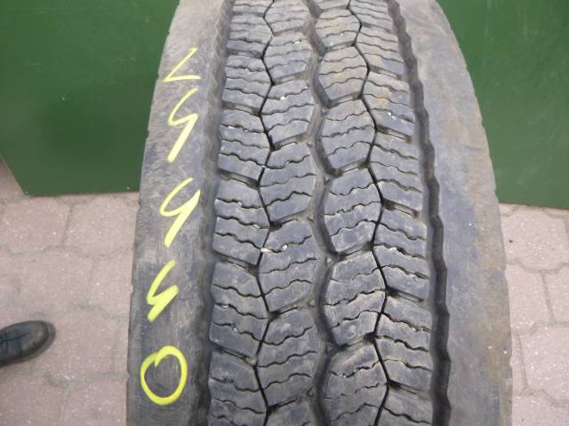 Opona używana 315/80R22,5 Michelin X-MULTI Z GRIP